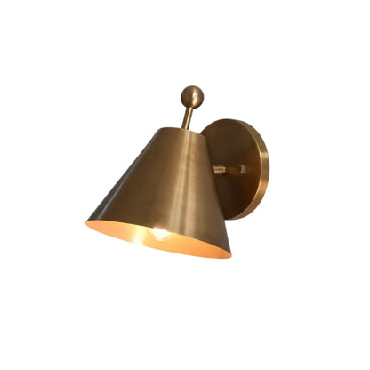 Traatten Wall Lamp