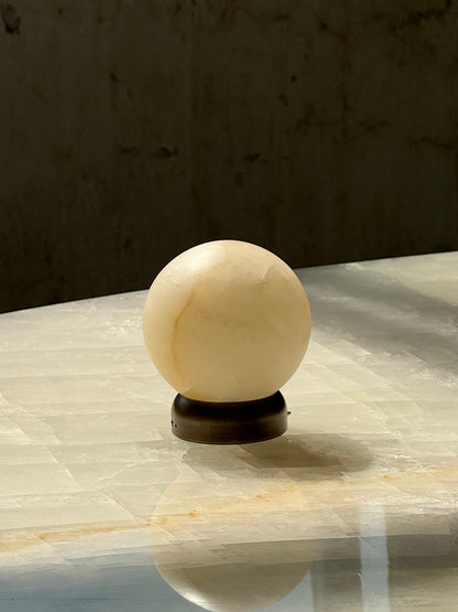 Ignis Table Lamp (Built-in Battery)