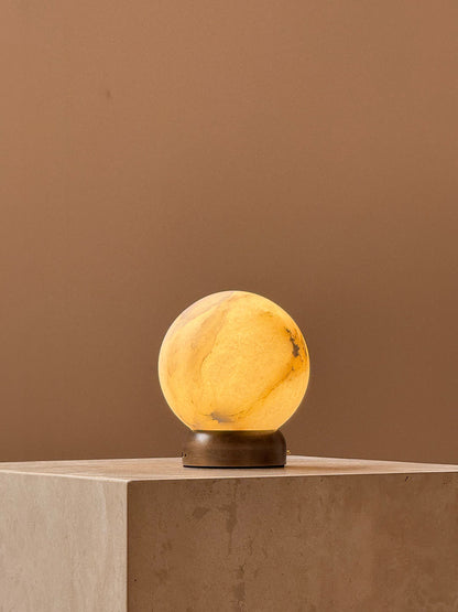 Ignis Table Lamp (Built-in Battery)