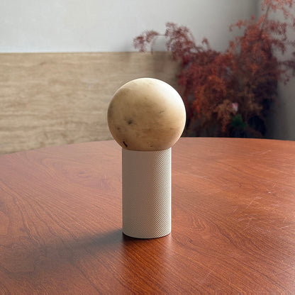 Gilis Alabaster Table Lamp (Built-in Battery)