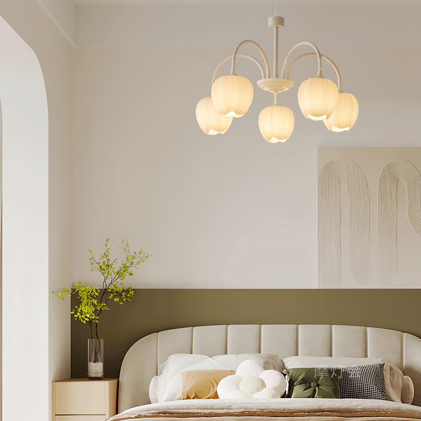 Tulip Matcha Chandelier