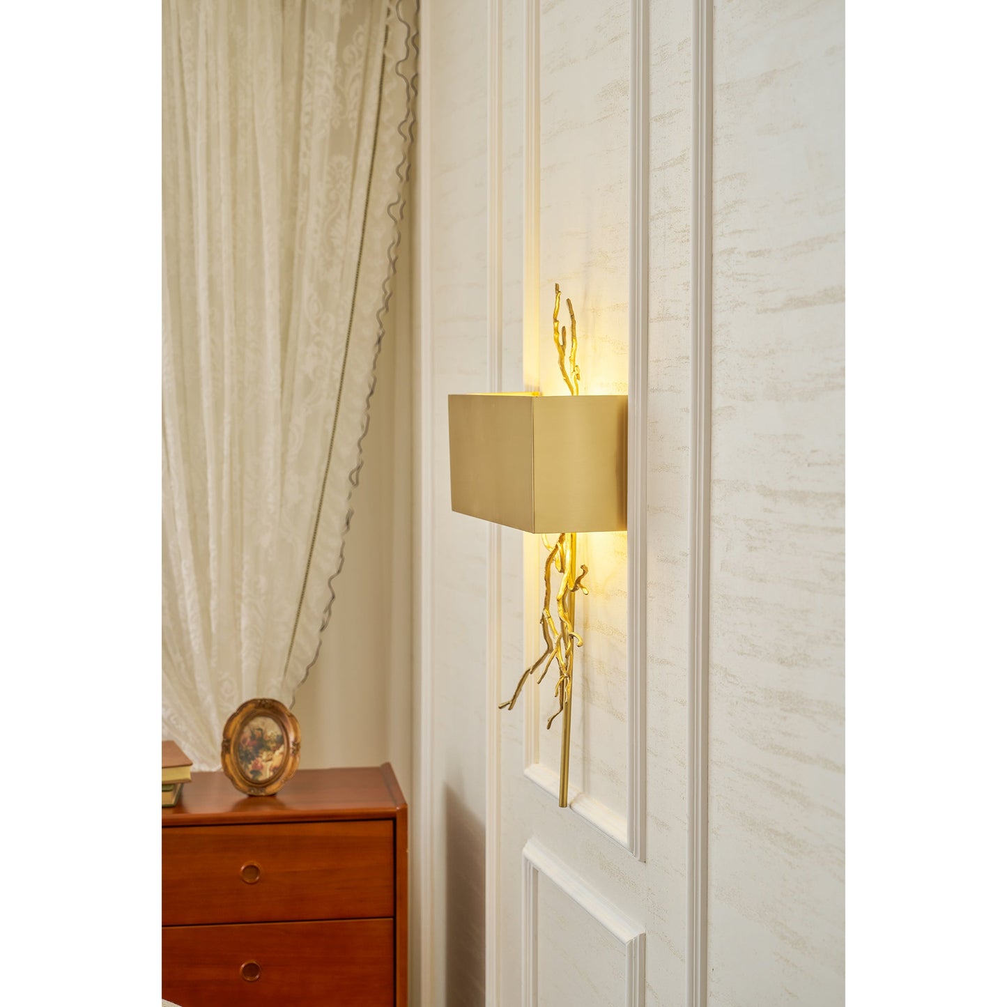 Twig Wall Lamp