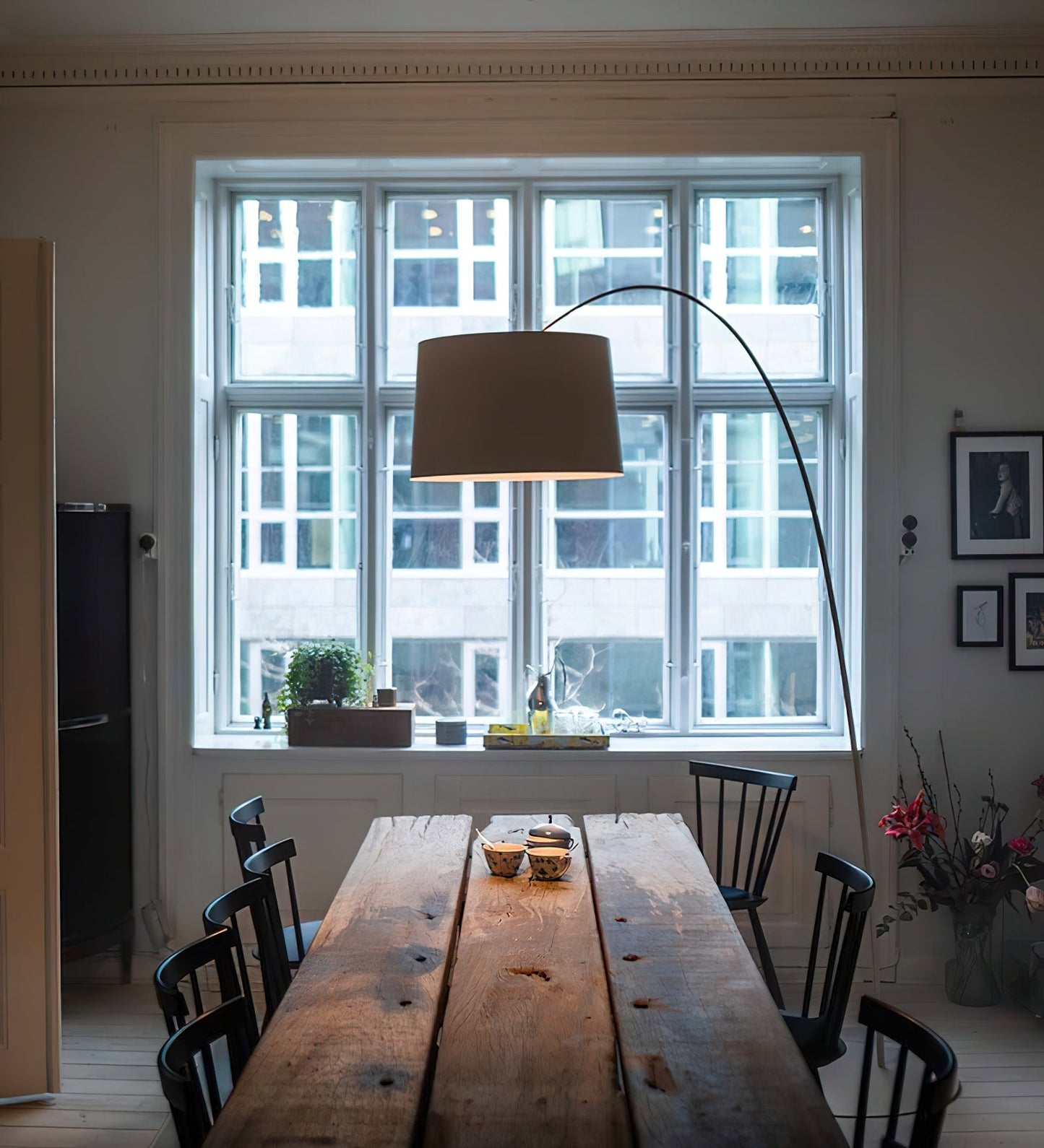 Caria Arc Floor Lamp