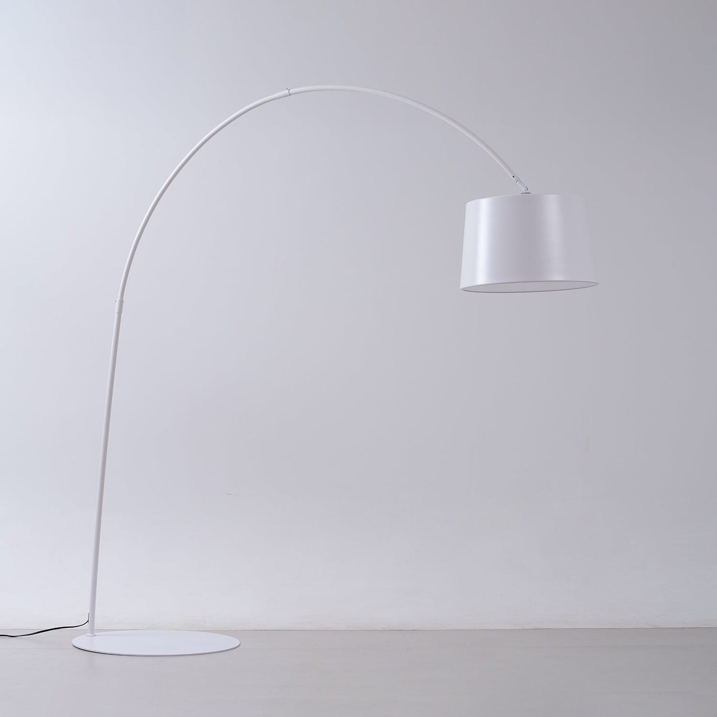 Caria Arc Floor Lamp