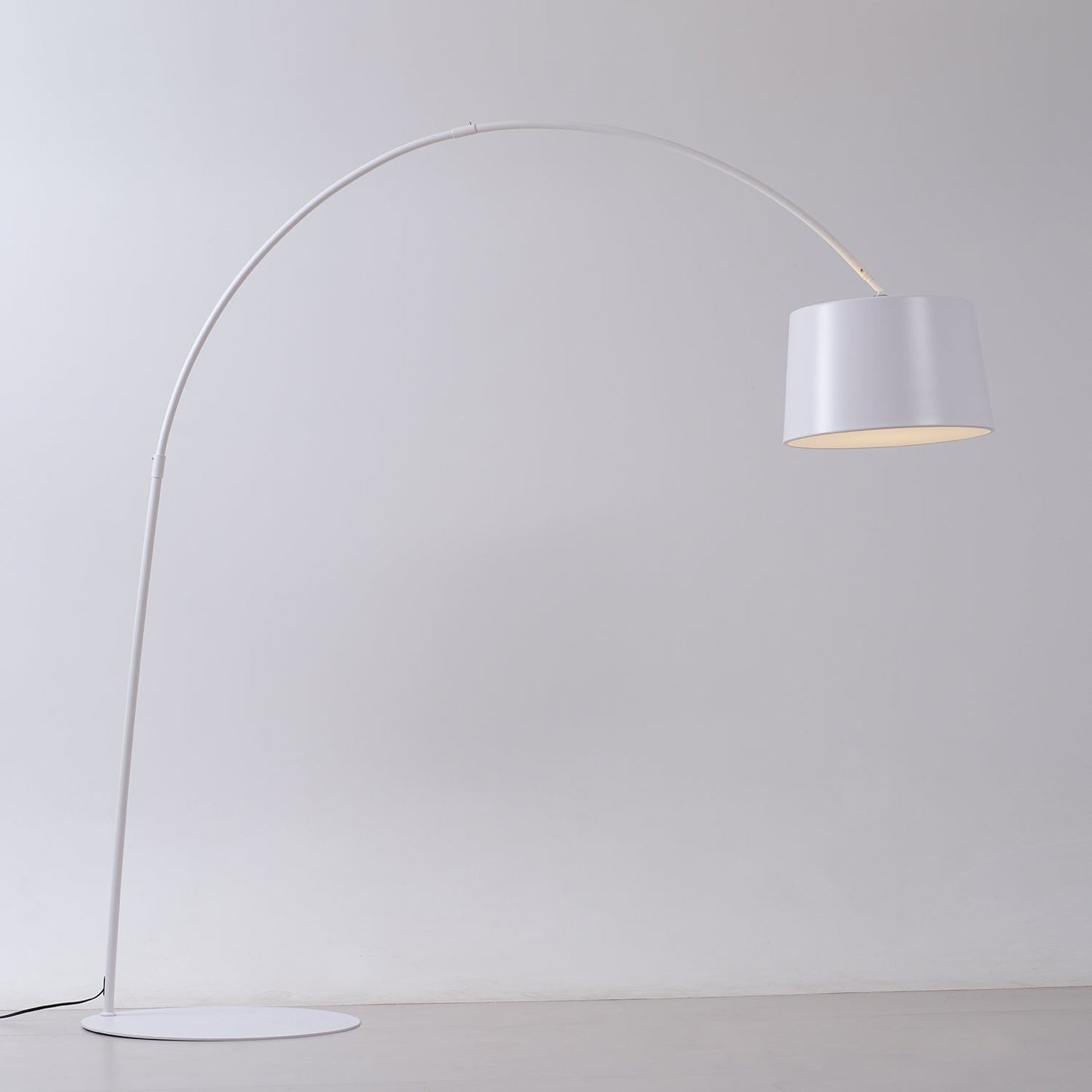 Caria Arc Floor Lamp