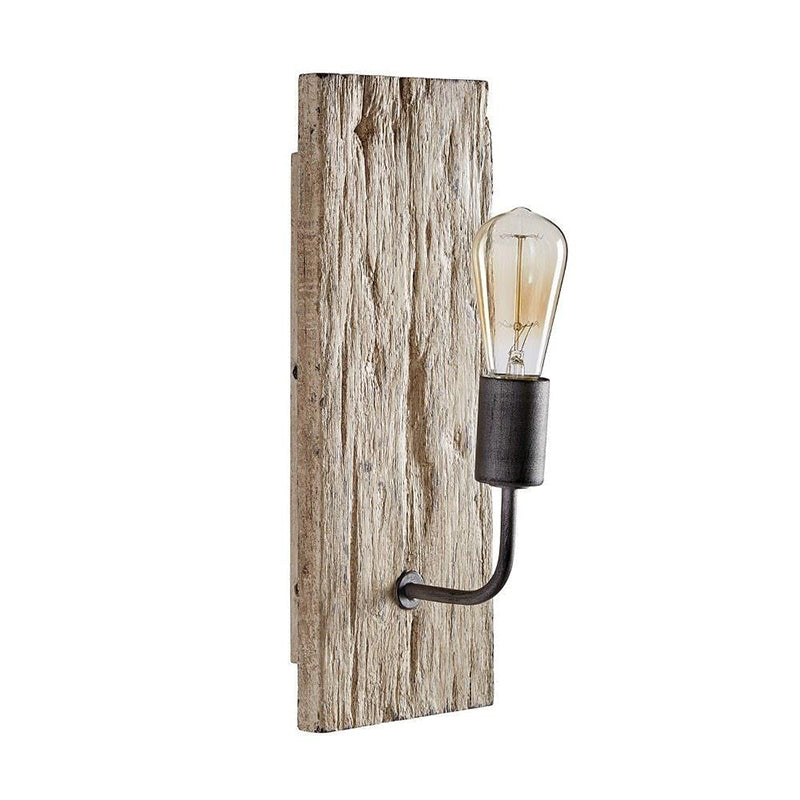 Liryn Wall Lamp
