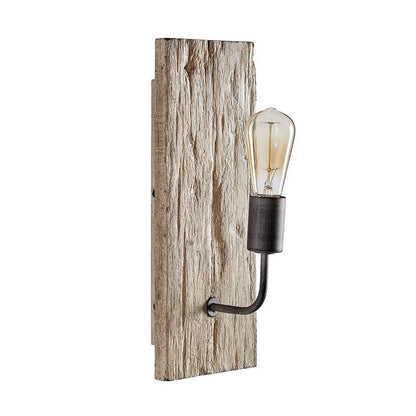 Liryn Wall Lamp
