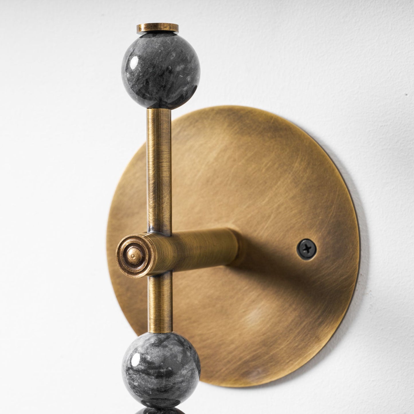 Kiro Wall Lamp