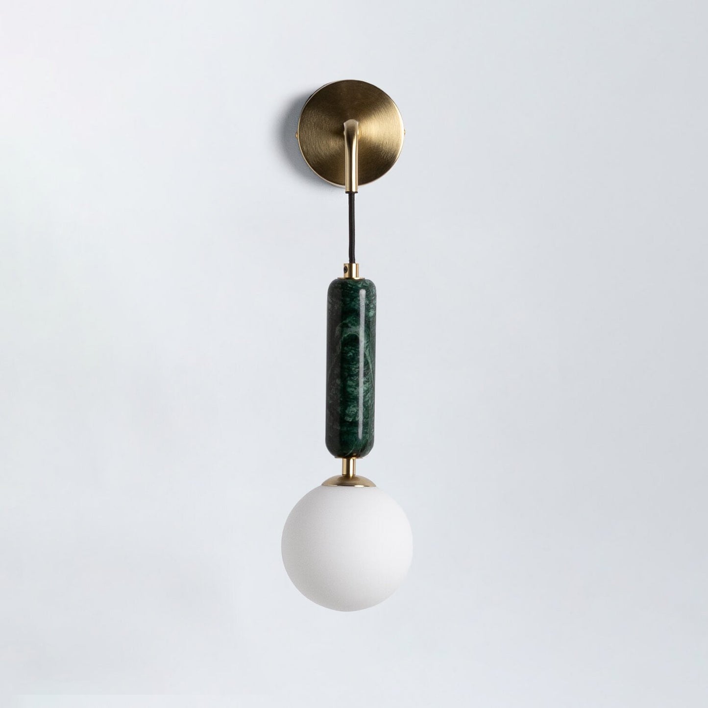 Valenes Wall Lamp