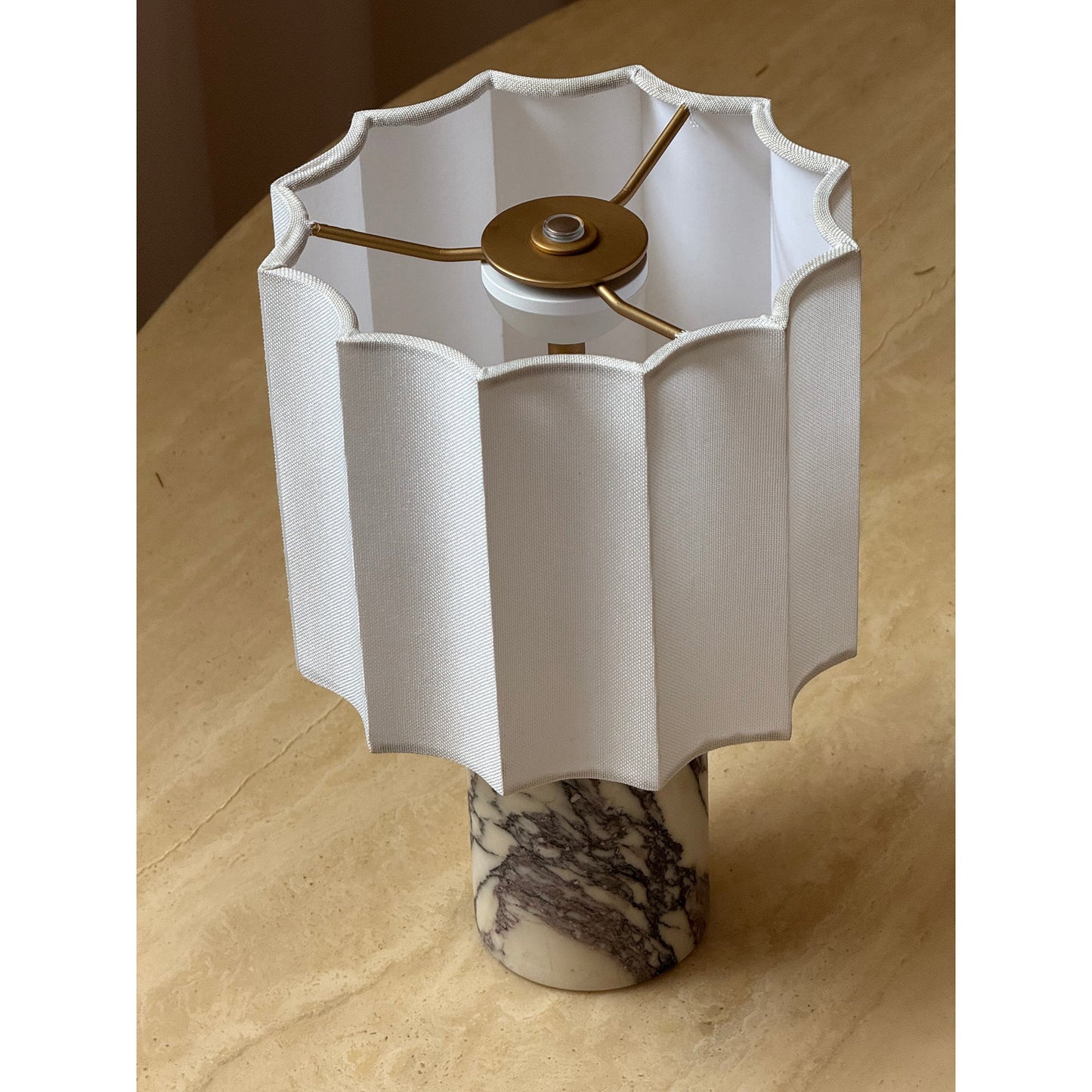 Valli Table Lamp (Built-in Battery)