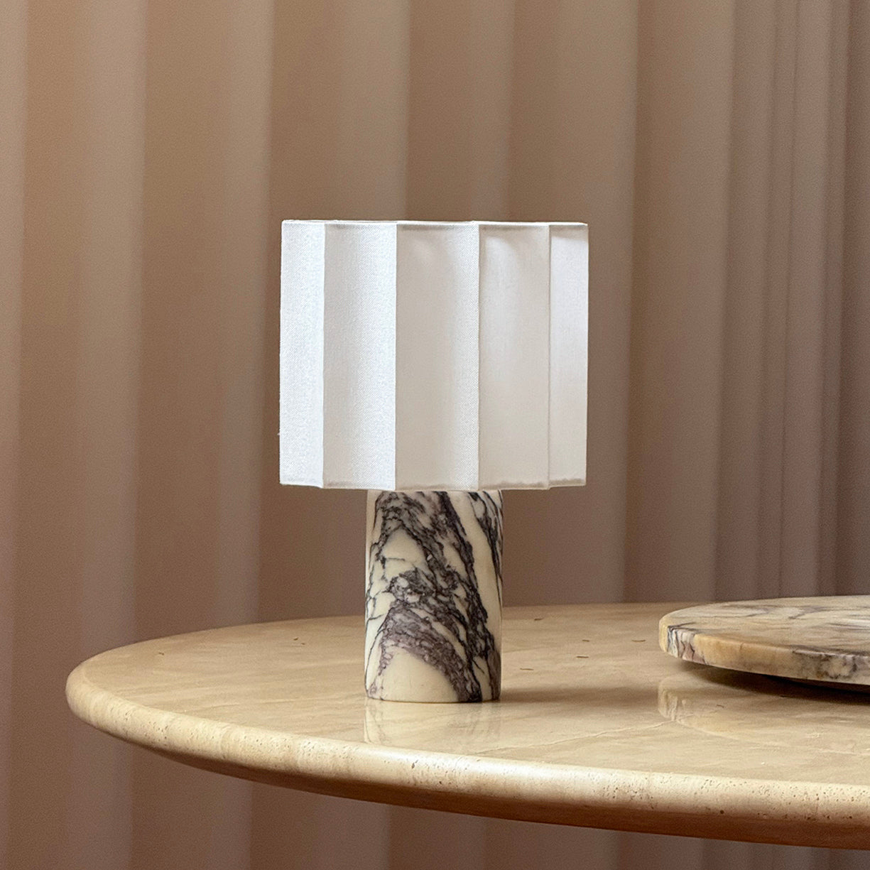 Valli Table Lamp (Built-in Battery)