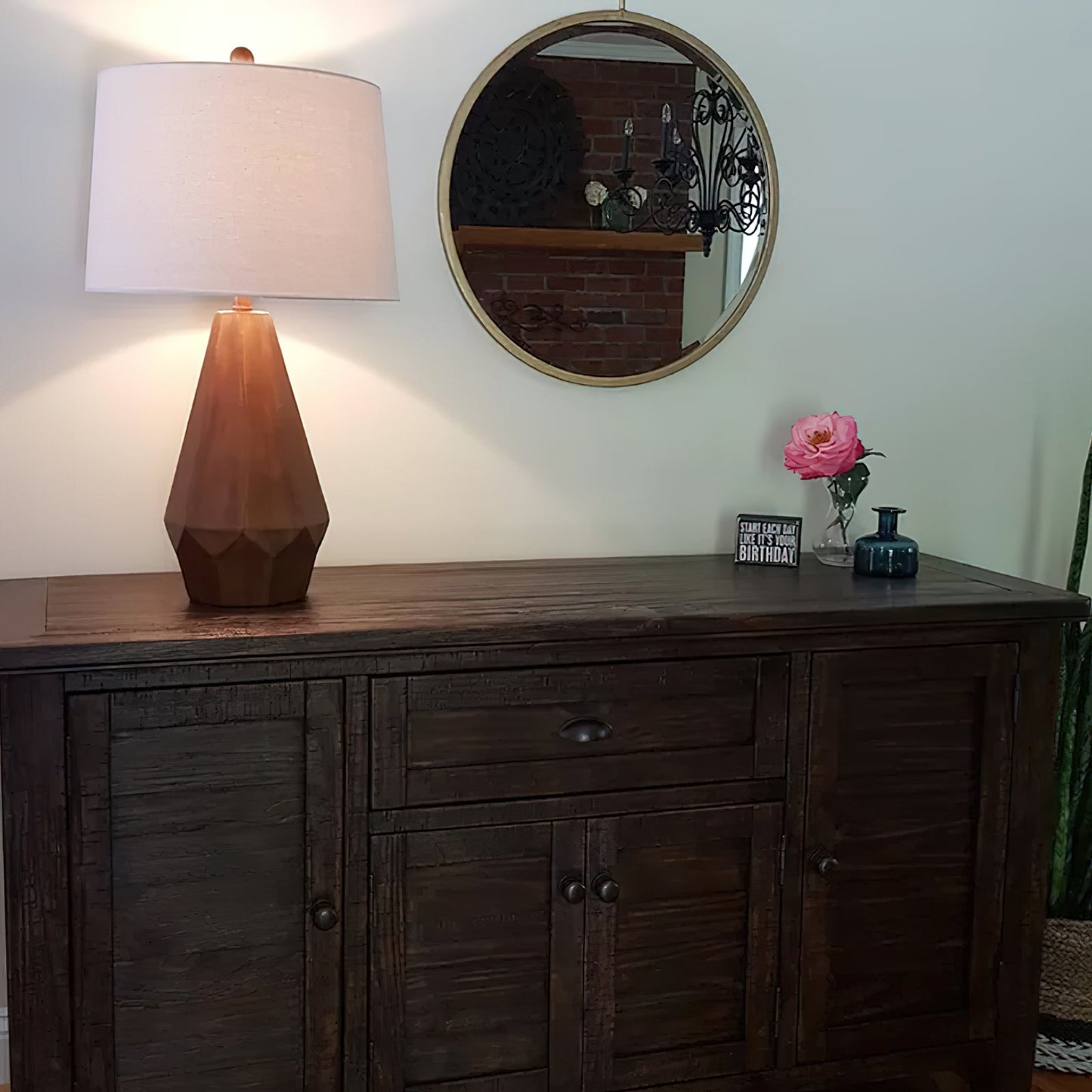Vaughn Table Lamp