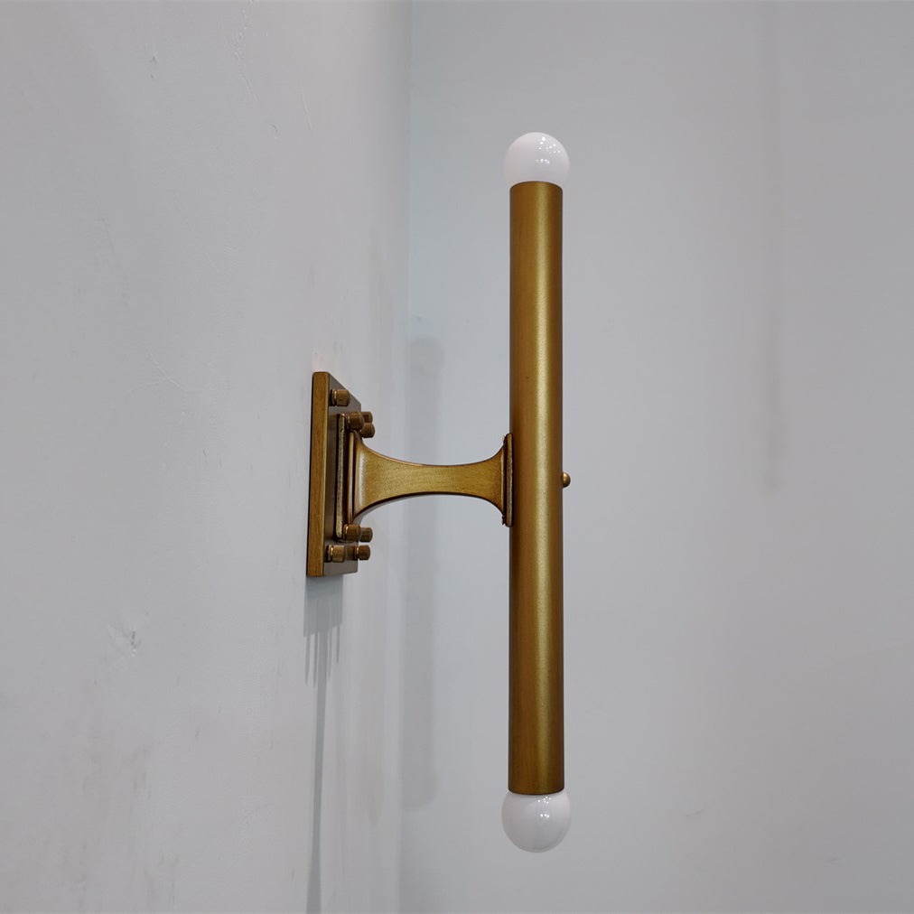 Caran Wall Lamp