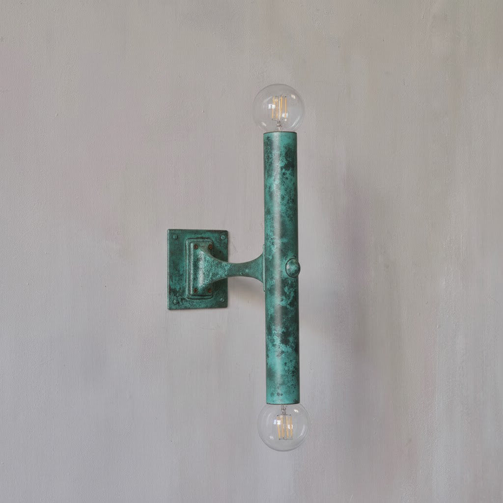 Caran Wall Lamp