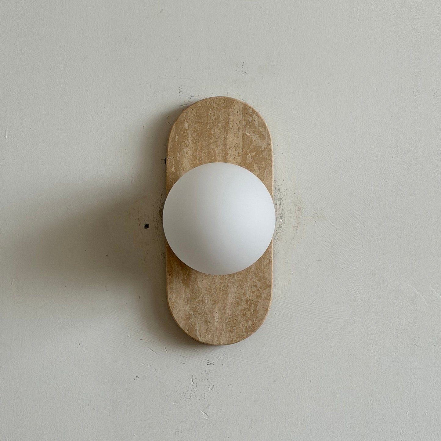 Solara Oval Wall Lamp
