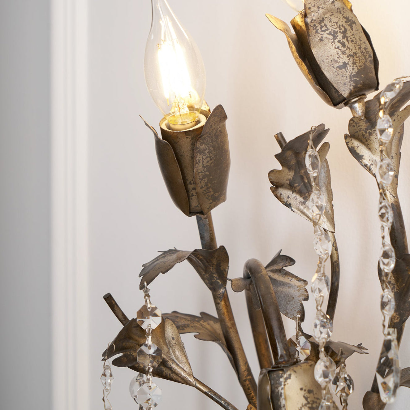 Viticcio Wall Lamp