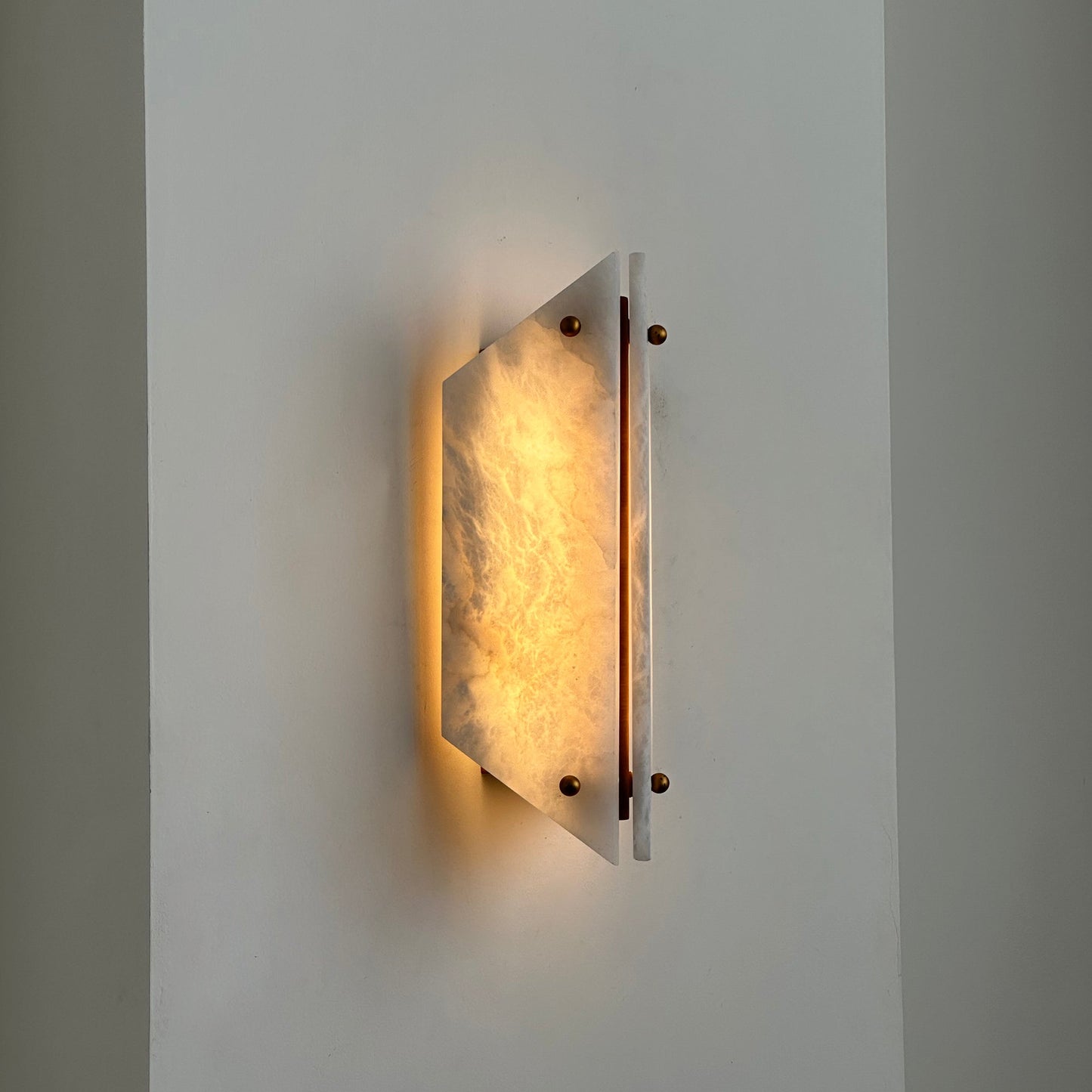 Vivien Stone Wall Lamp