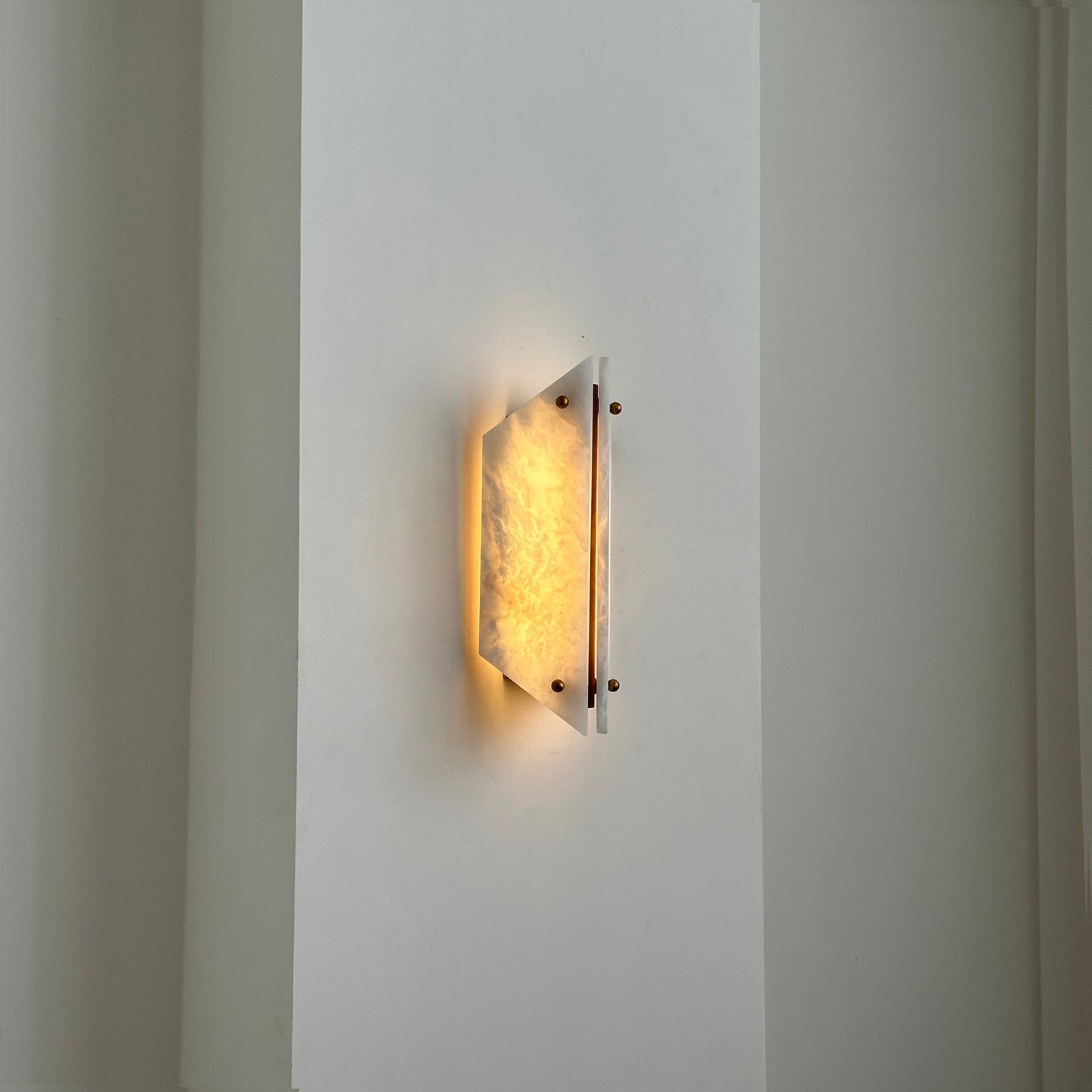 Vivien Stone Wall Lamp