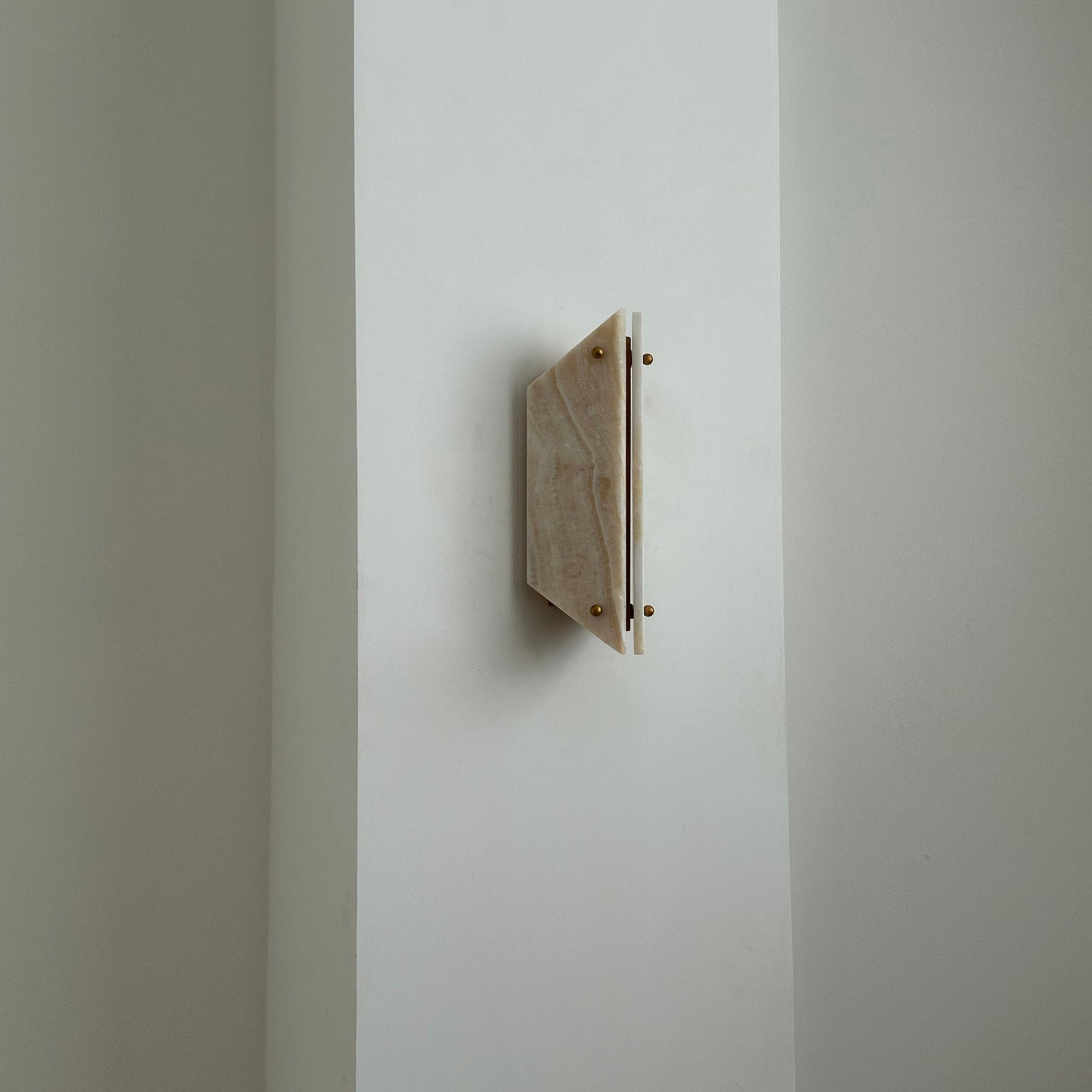 Vivien Stone Wall Lamp