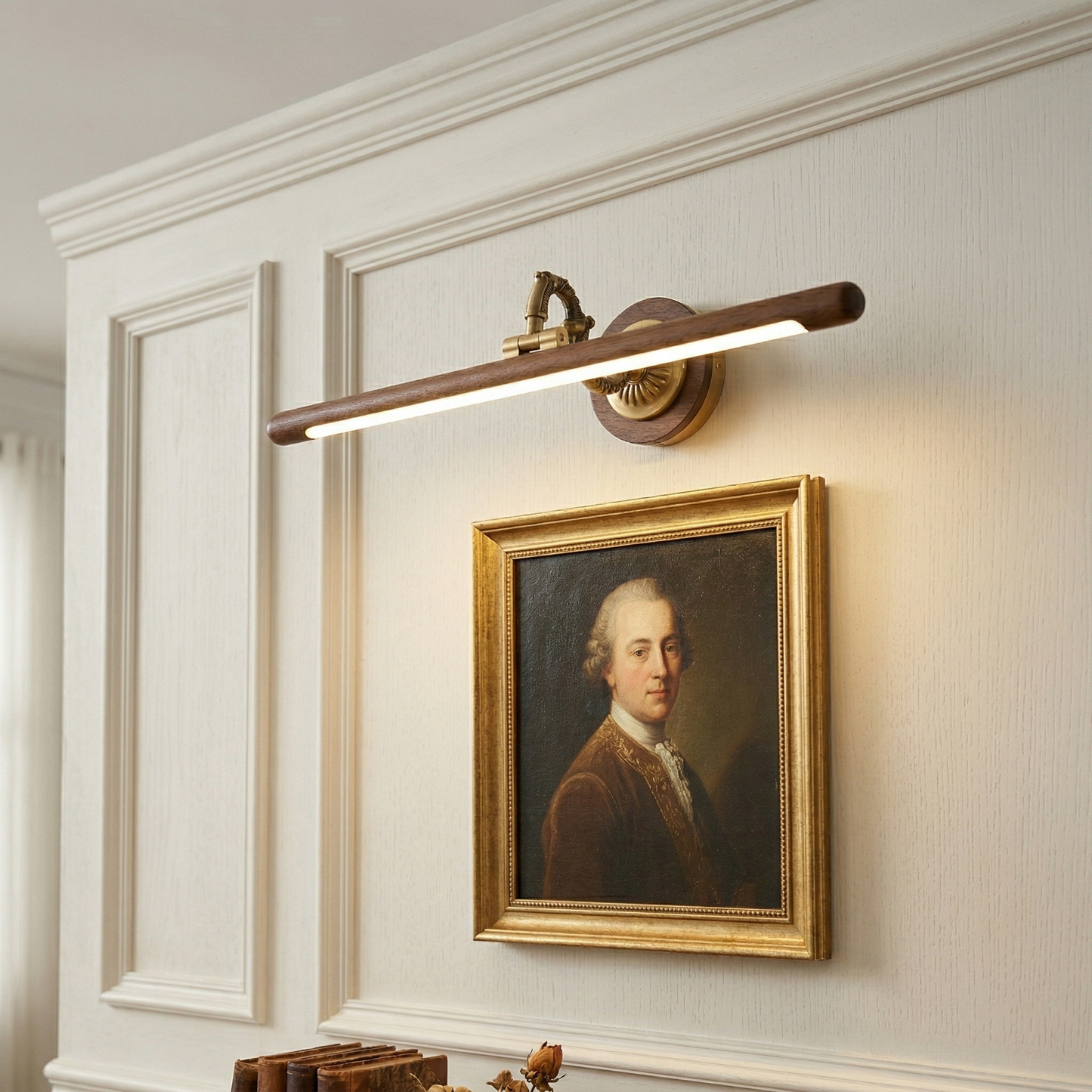 Gilan Picture Wall Lamp