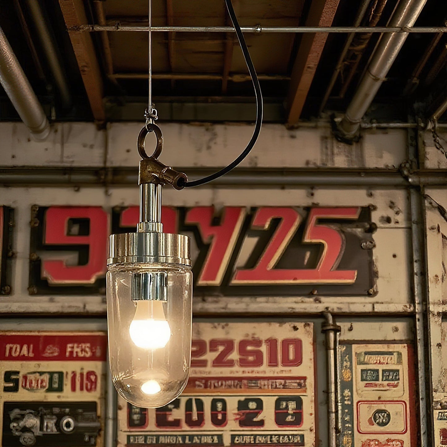 Well Glass Pendant Lamp