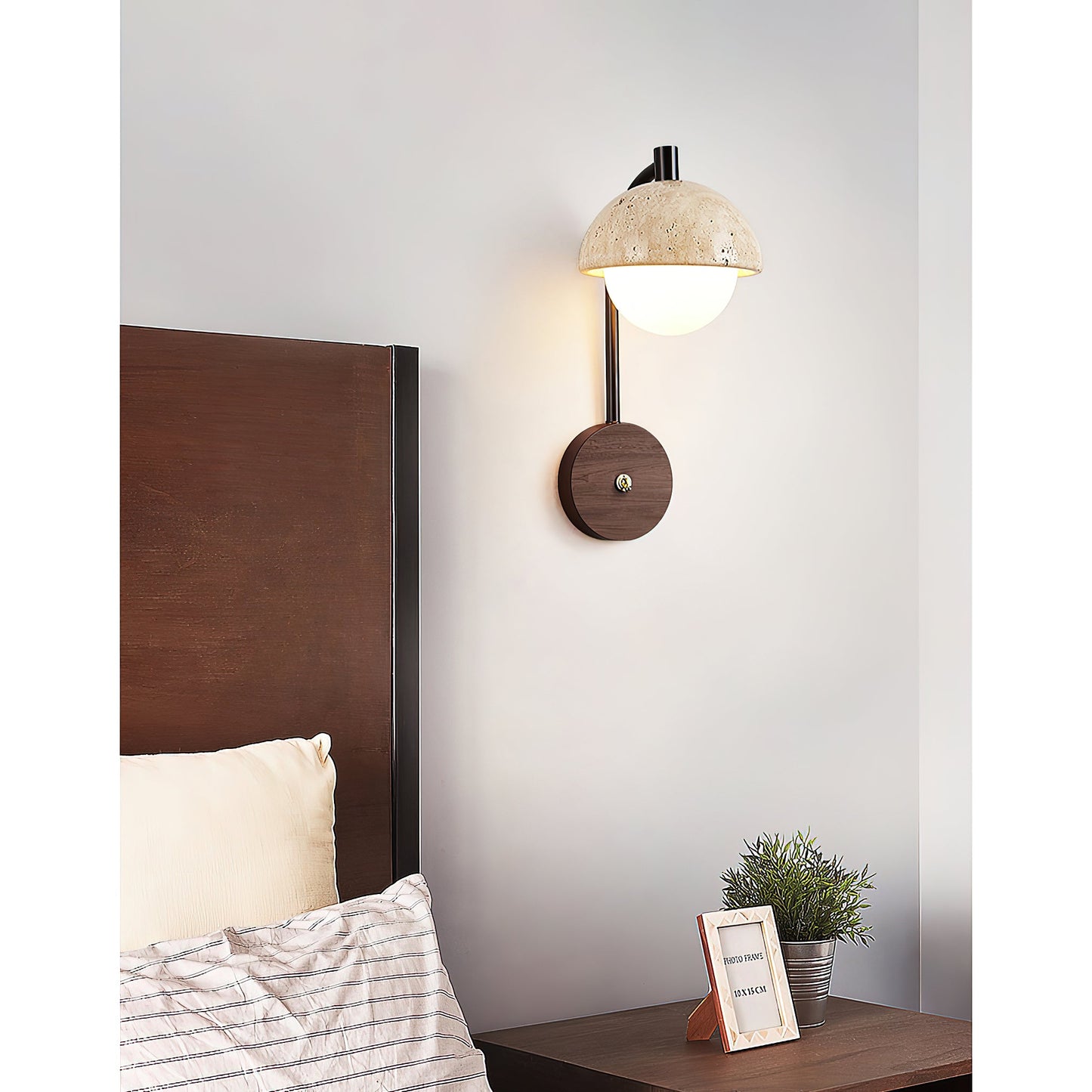 Wella Wall Lamp