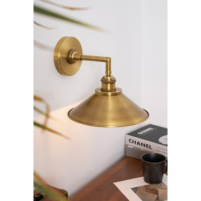 Pelyn Wall Lamp