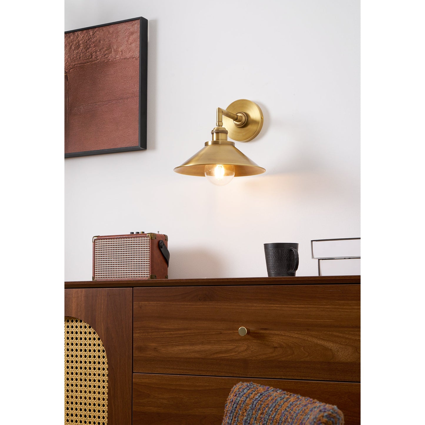 Pelyn Wall Lamp