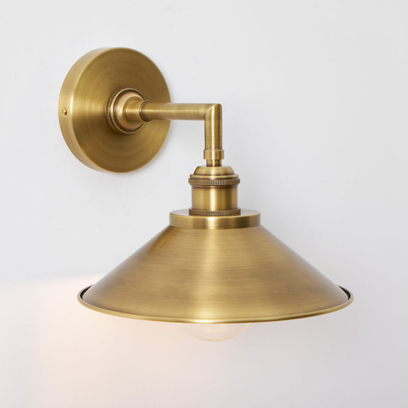 Pelyn Wall Lamp