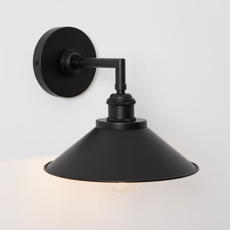 Pelyn Wall Lamp