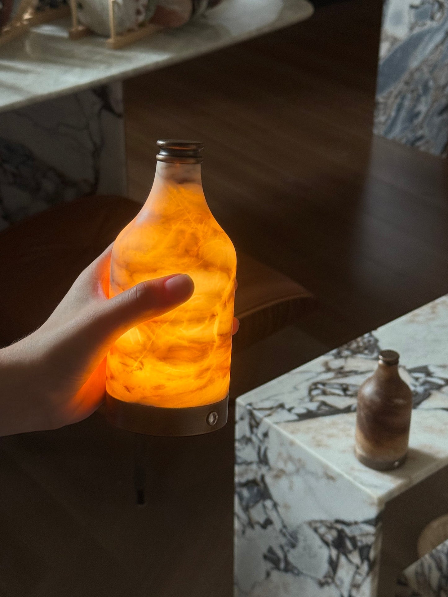 Wine Bottle Alabaster Table Lamp (Built-in Battery)