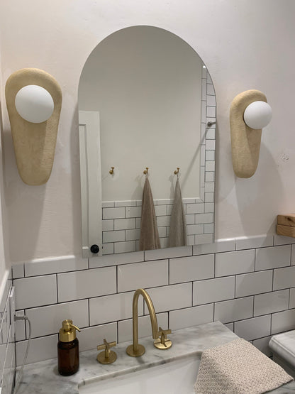 Zakohani Wall Lamp
