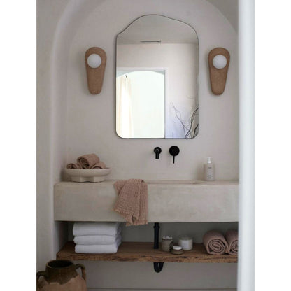 Zakohani Wall Lamp