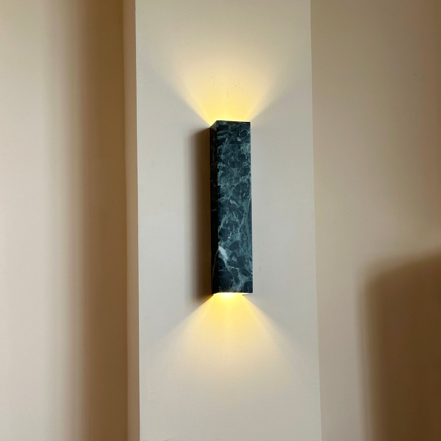 Zurich LED Wall Lamp