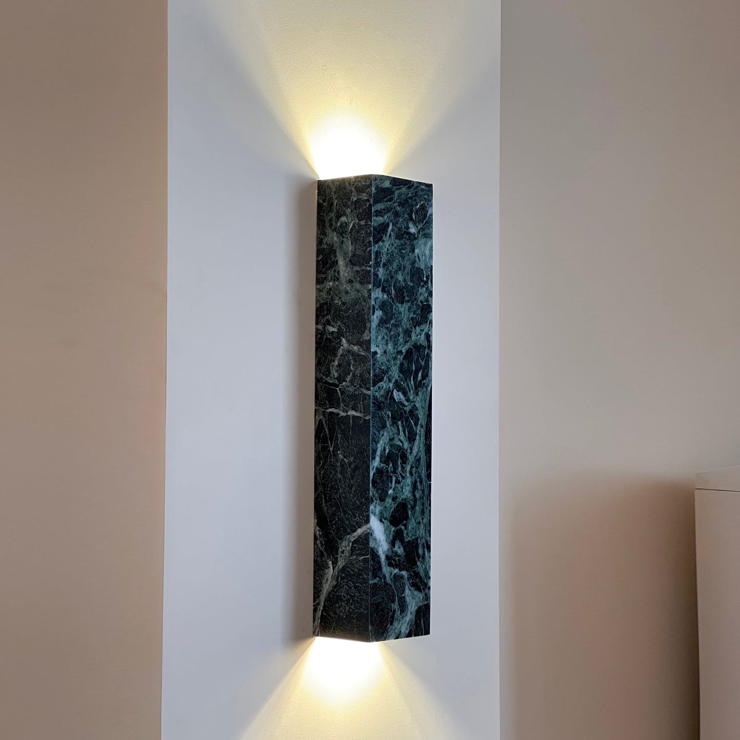 Zurich LED Wall Lamp