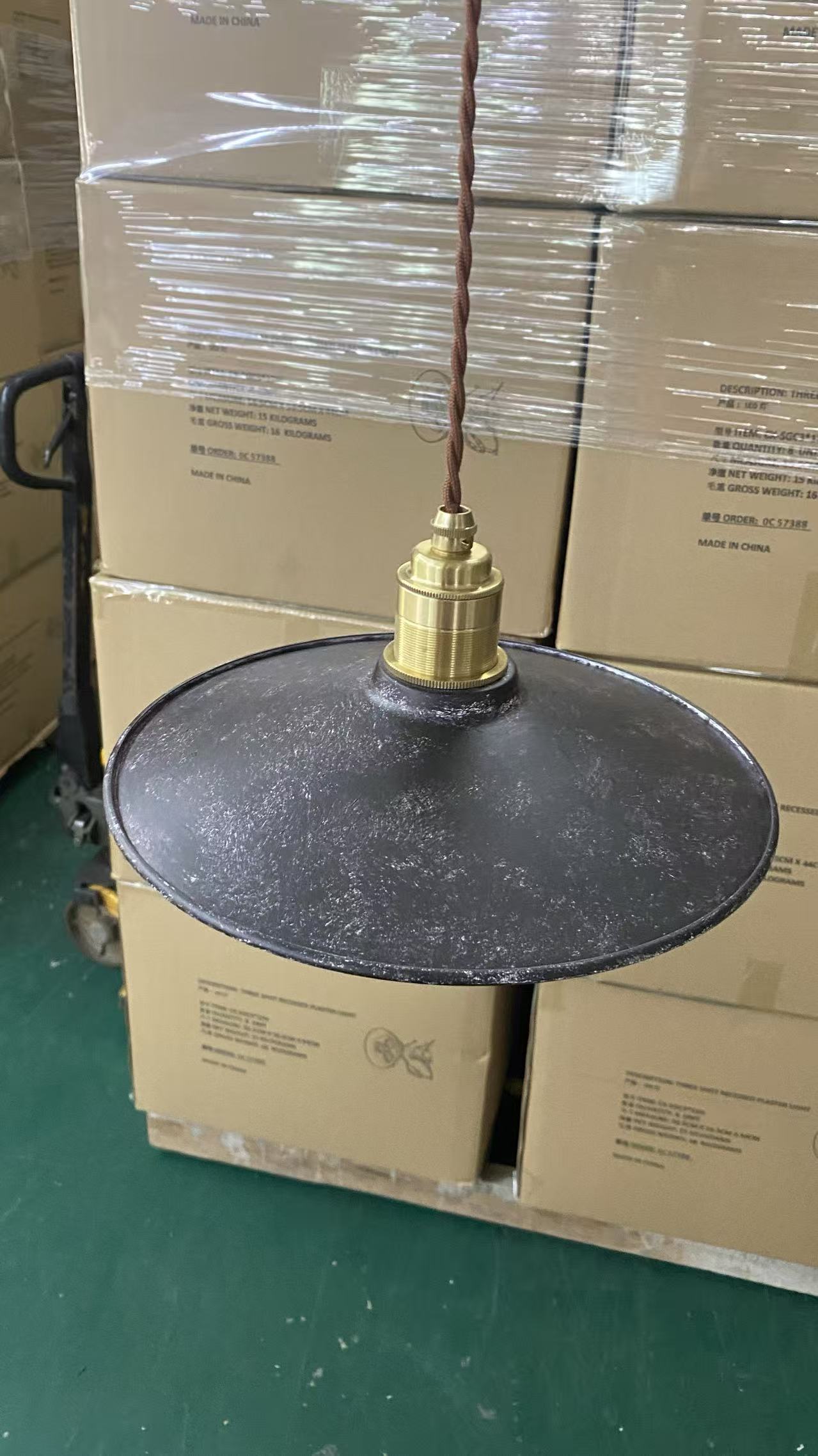 Industrial Flat Pendant Light