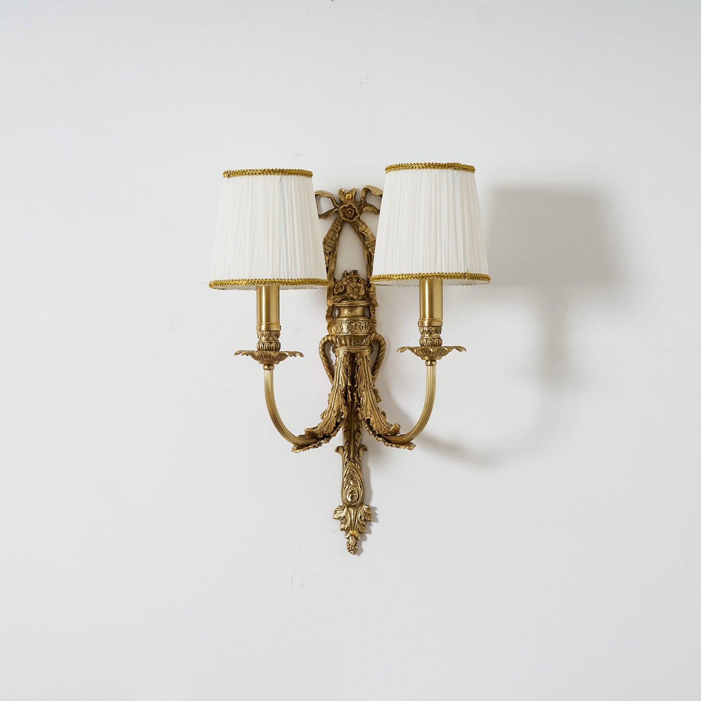 Florian Wall Lamp