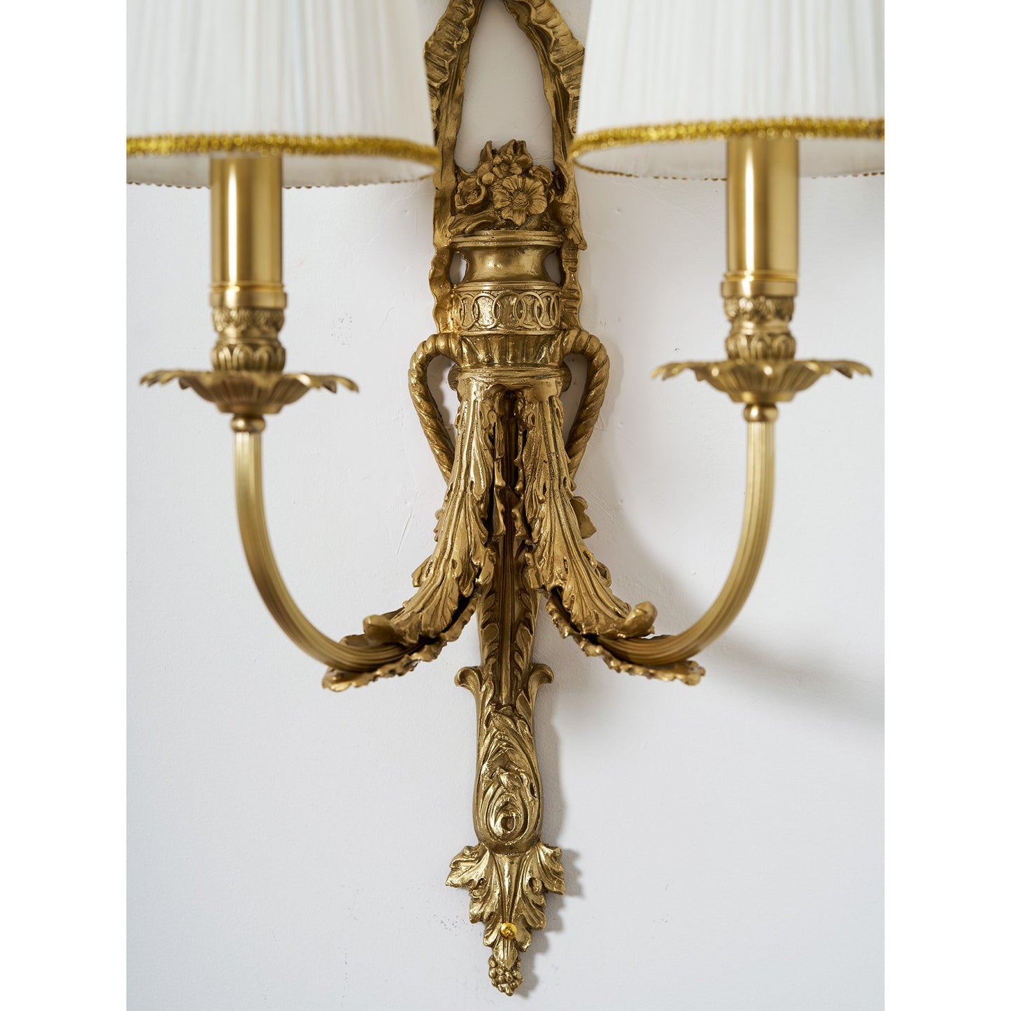 Florian Wall Lamp