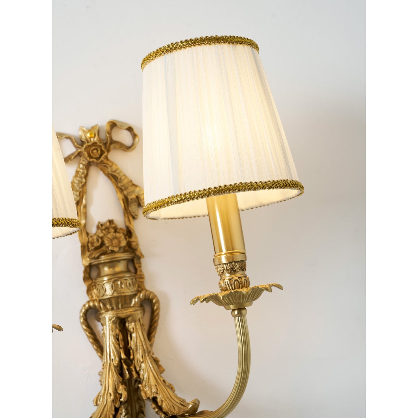 Florian Wall Lamp