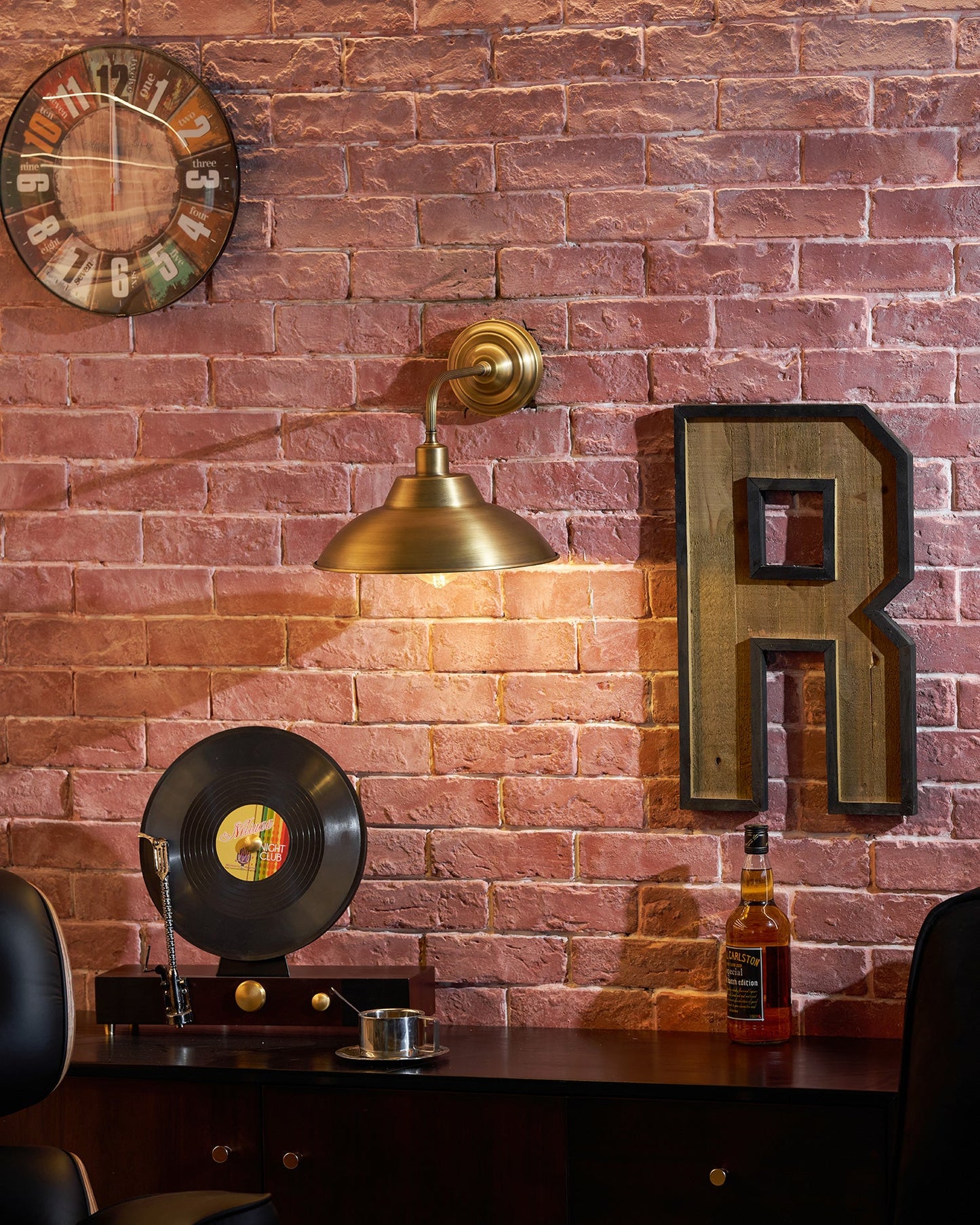 Dagmar Wall Lamp